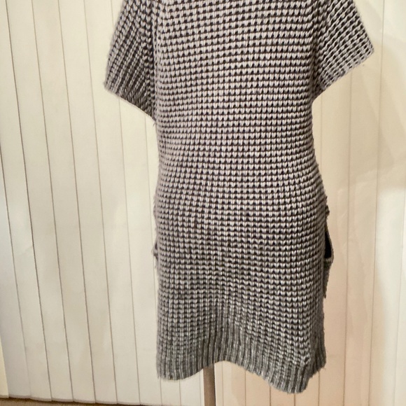 Max Studio Sweater Dress/Top – Size Large  Cowl Neck, Side Pockets  Preowned - Picture 2 of 5